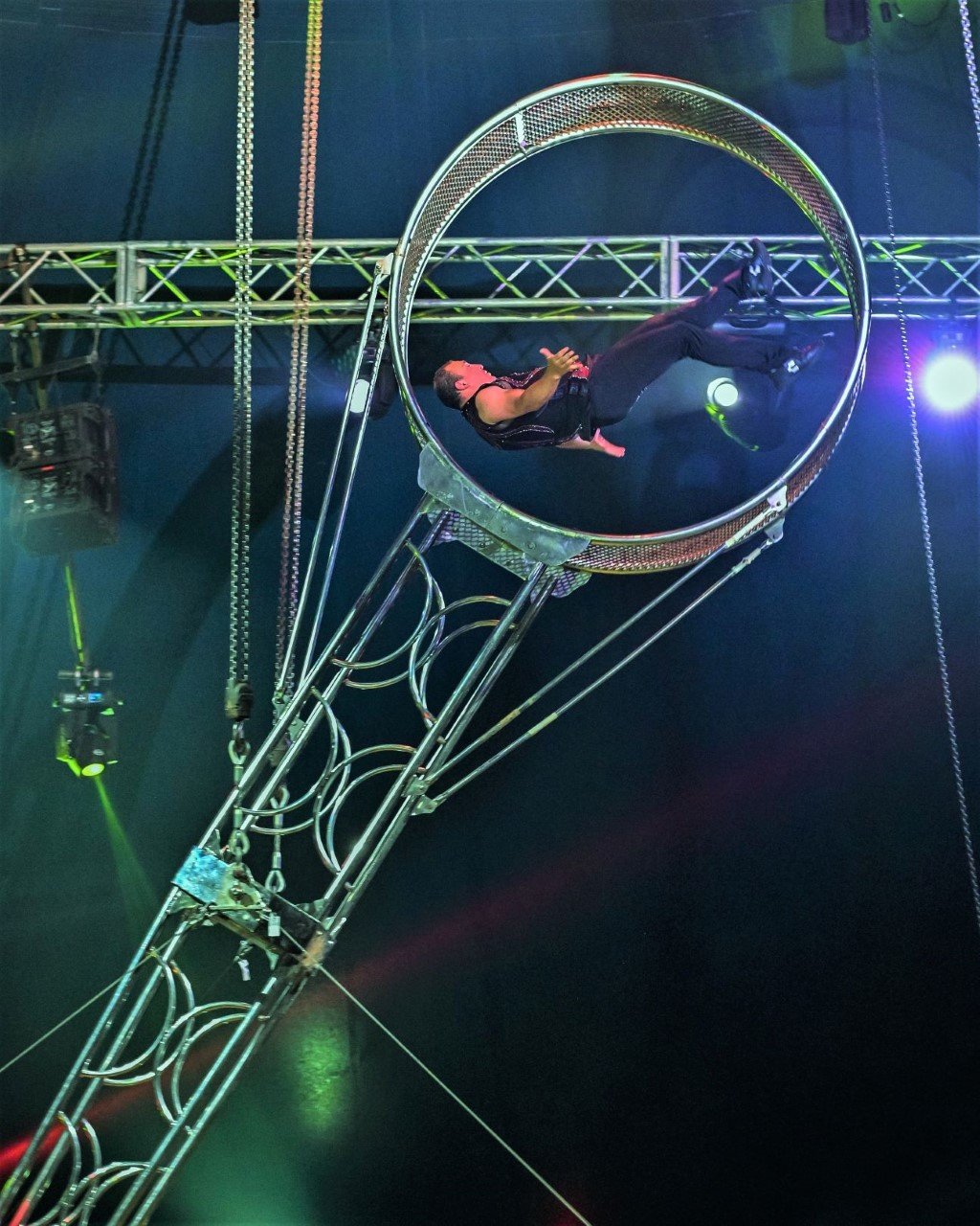 A gravity-defying performer puts on a show at Cirque Italia.